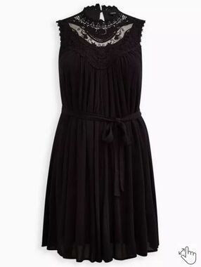 NWT Torrid Mini Crinkle Gauze Black Belted Crochet Dress Plus Size 1X